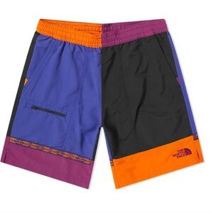 THE NORTH FACE 92 RAGE LOUNGER SHORT.